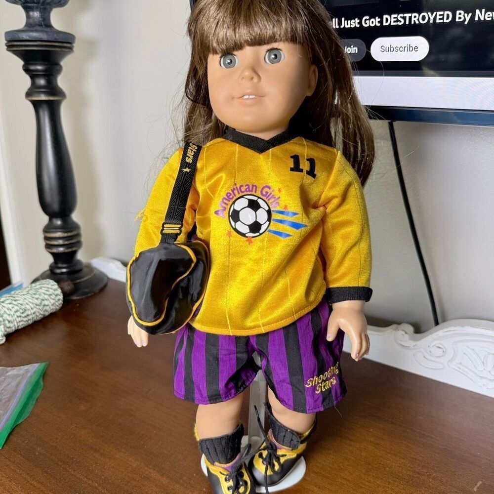 American Girl Doll 1996 SOCCER STAR SET Retired 2001